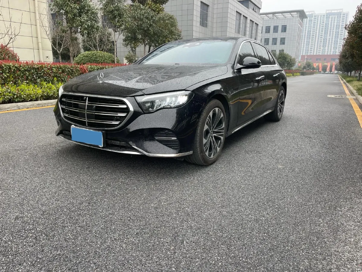 2025 Mercedes-Benz E Class 2.0T 258HP L4 9AT,autocango,china used car exporter,china ev exporter,chinese used car exporter,chinese used ev exporter