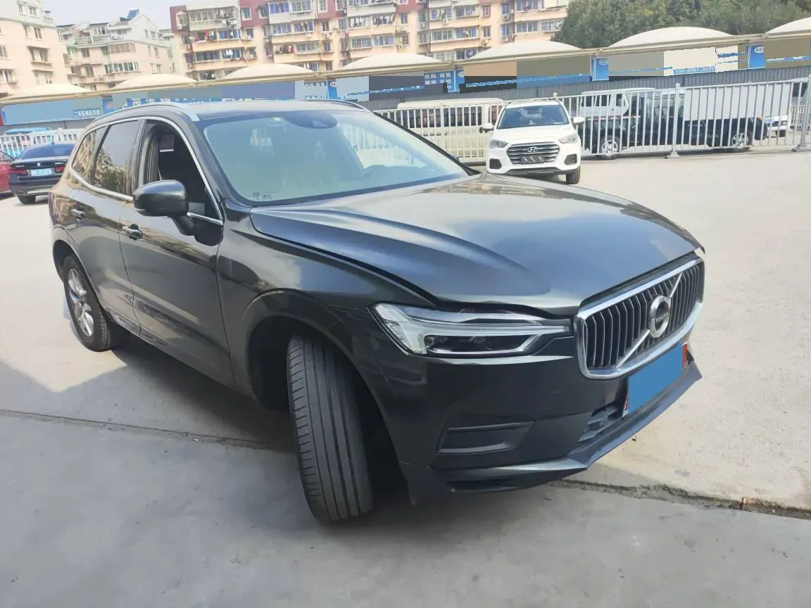 2019 Volvo XC60 2.0T 254HP L4 8AT,autocango,china used car exporter,china ev exporter,chinese used car exporter,chinese used ev exporter