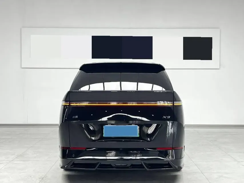 2024 Xpeng X9 BEV 84.5KWH,autocango,china used car exporter,china ev exporter,chinese used car exporter,chinese used ev exporter