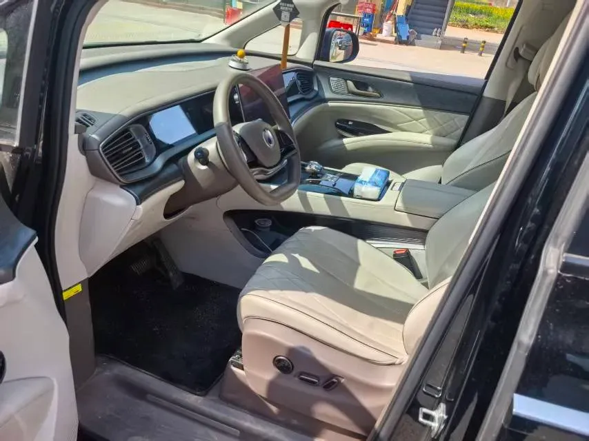 2022 HongQi HS7 3.0T 337HP V6 8AT,autocango,china used car exporter,china ev exporter,chinese used car exporter,chinese used ev exporter