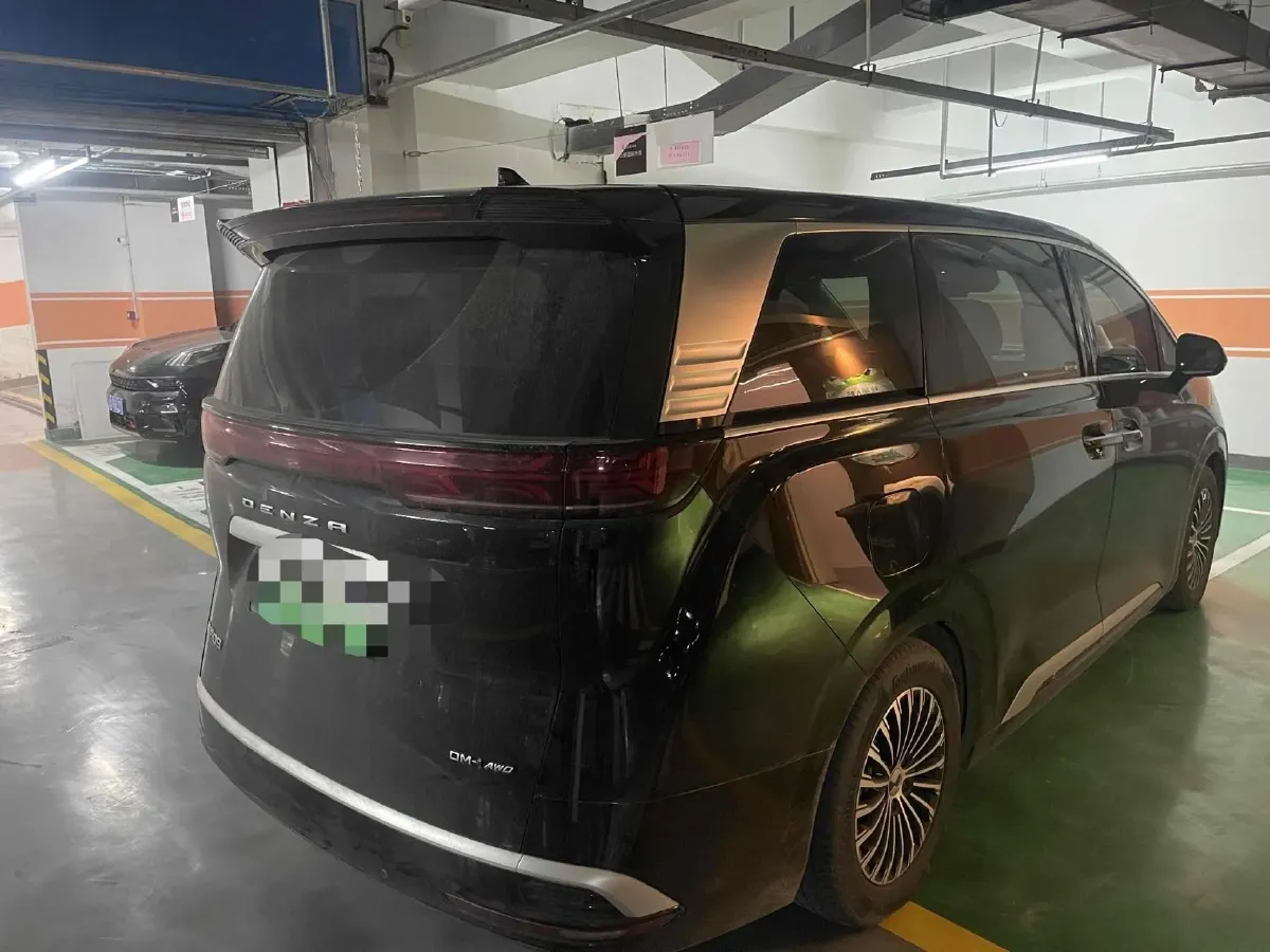 2024 Denza D9 1.5T 139HP L4 E-CVT PHEV 40KWH,autocango,china used car exporter,china ev exporter,chinese used car exporter,chinese used ev exporter