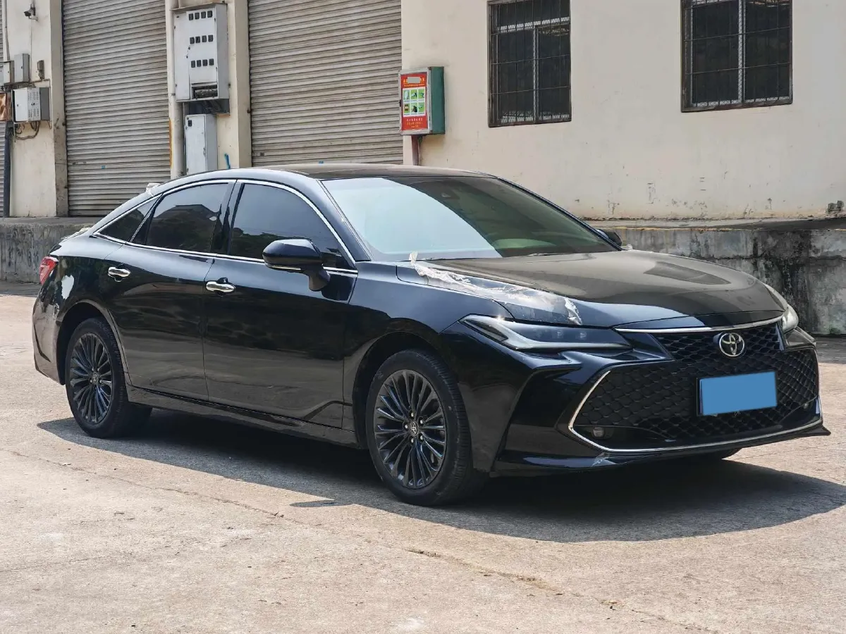 2022 Toyota Avalon 2.5L 209HP L4 8AT,autocango,china used car exporter,china ev exporter,chinese used car exporter,chinese used ev exporter