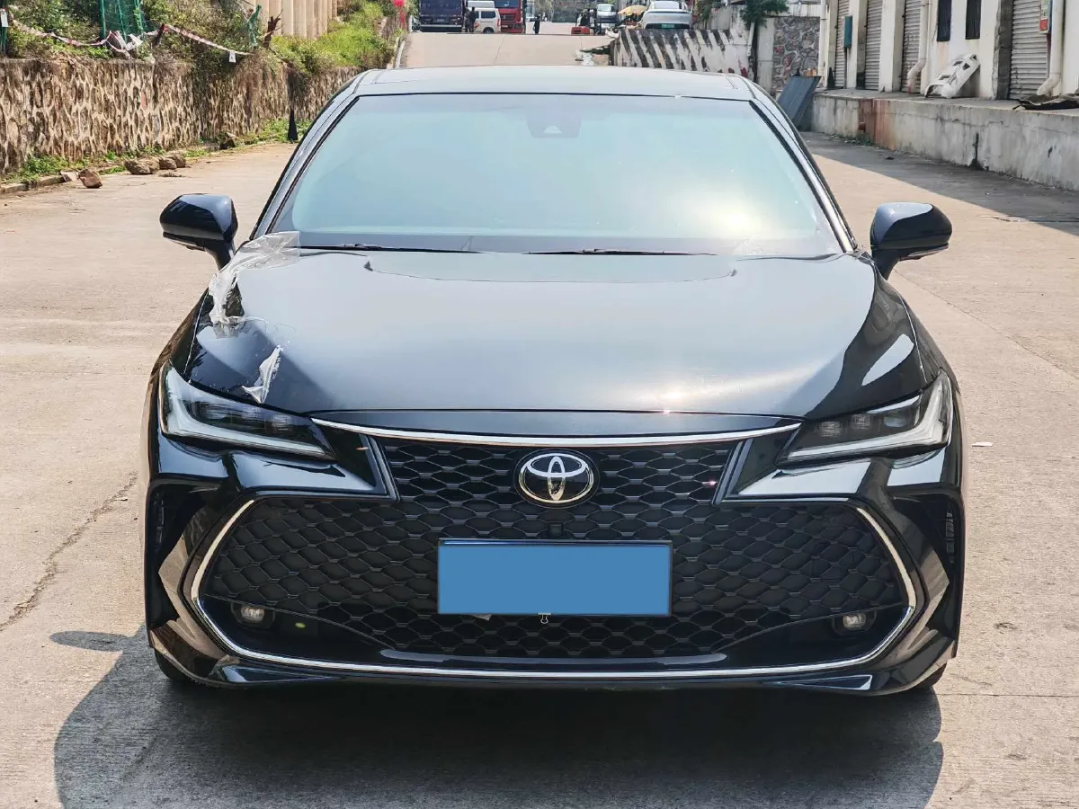 2022 Toyota Avalon 2.5L 209HP L4 8AT,autocango,china used car exporter,china ev exporter,chinese used car exporter,chinese used ev exporter