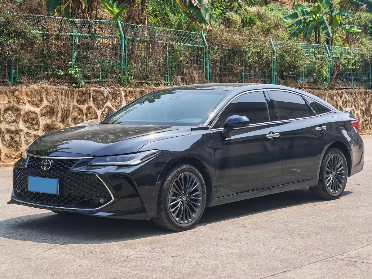 2022 Toyota Avalon 2.5L 209HP L4 8AT,autocango,china used car exporter,china ev exporter,chinese used car exporter,chinese used ev exporter