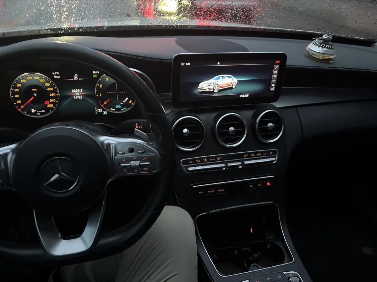 2020 Mercedes-Benz C Class 1.5T 184HP L4 9AT,autocango,china used car exporter,china ev exporter,chinese used car exporter,chinese used ev exporter