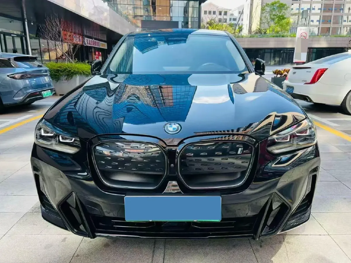 2022 BMW iX3 BEV 80KWH,autocango,china used car exporter,china ev exporter,chinese used car exporter,chinese used ev exporter