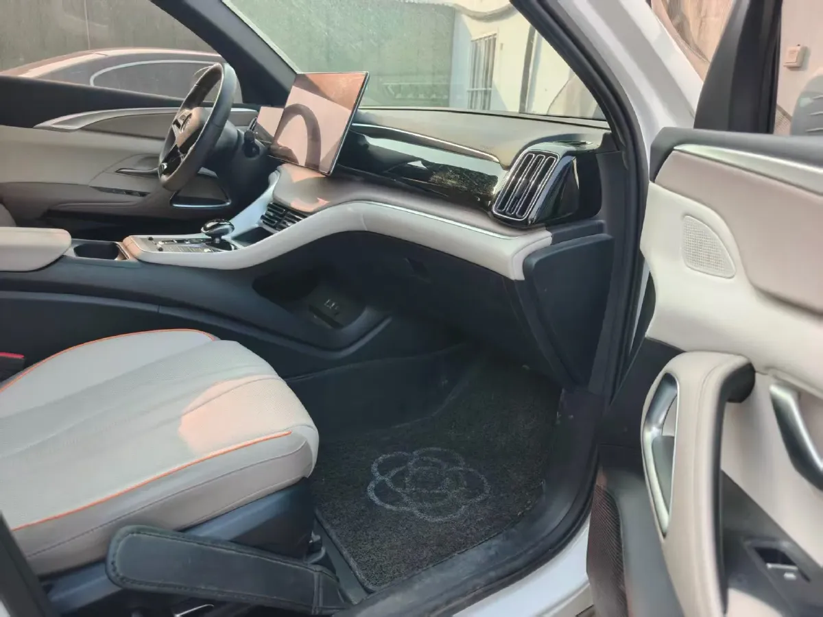 2023 BYD Song Pro 1.5L 110HP L4 E-CVT PHEV 18.3KWH,autocango,china used car exporter,china ev exporter,chinese used car exporter,chinese used ev exporter