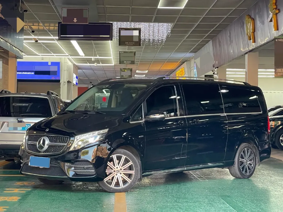 2021 Mercedes-Benz V Class 2.0T 211HP L4 9AT,autocango,china used car exporter,china ev exporter,chinese used car exporter,chinese used ev exporter