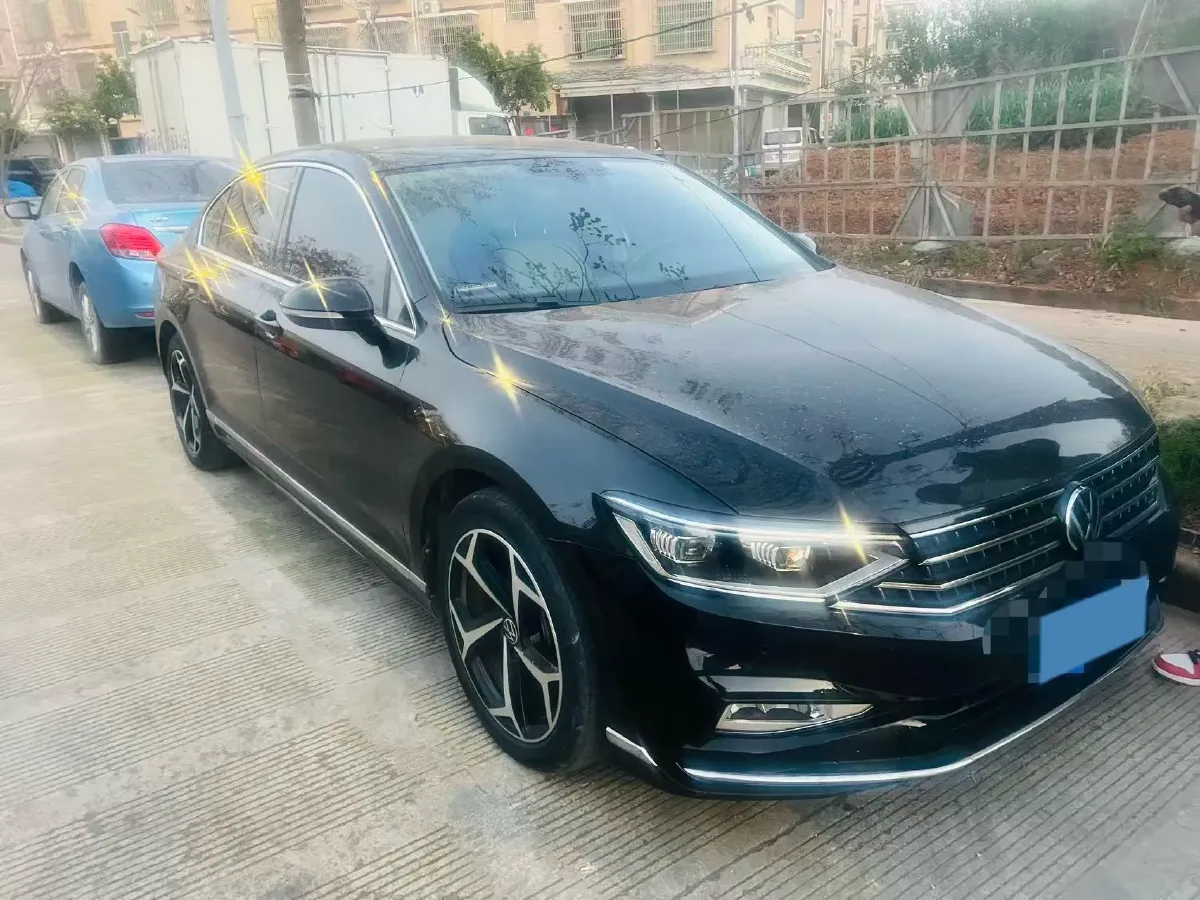 2023 Volkswagen Magotan 2.0T 186HP L4 7DCT,autocango,china used car exporter,china ev exporter,chinese used car exporter,chinese used ev exporter