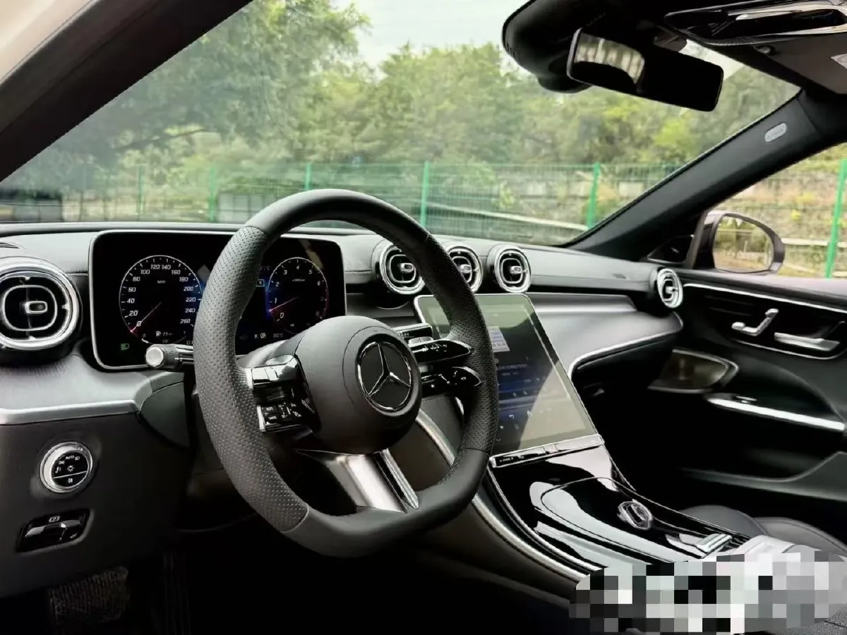 2024 Mercedes-Benz C Class 1.5T 204HP L4 9AT,autocango,china used car exporter,china ev exporter,chinese used car exporter,chinese used ev exporter