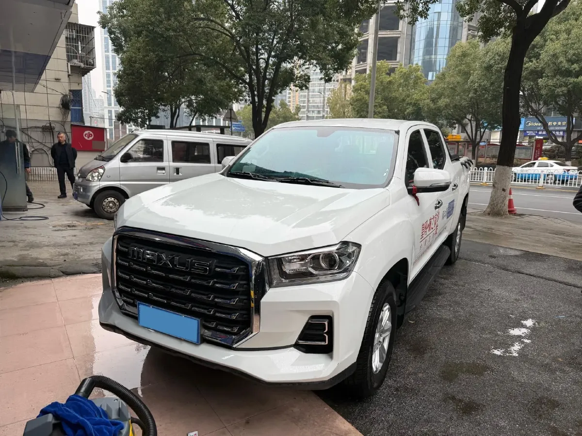 2023 MAXUS Interstellar 2.0T 143HP L4 6AT,autocango,china used car exporter,china ev exporter,chinese used car exporter,chinese used ev exporter