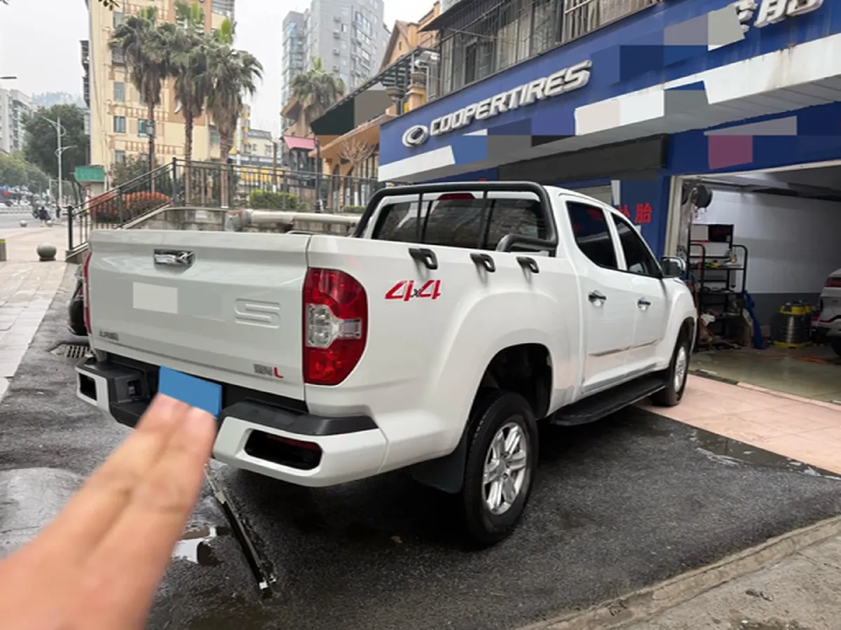 2023 MAXUS Interstellar 2.0T 143HP L4 6AT,autocango,china used car exporter,china ev exporter,chinese used car exporter,chinese used ev exporter