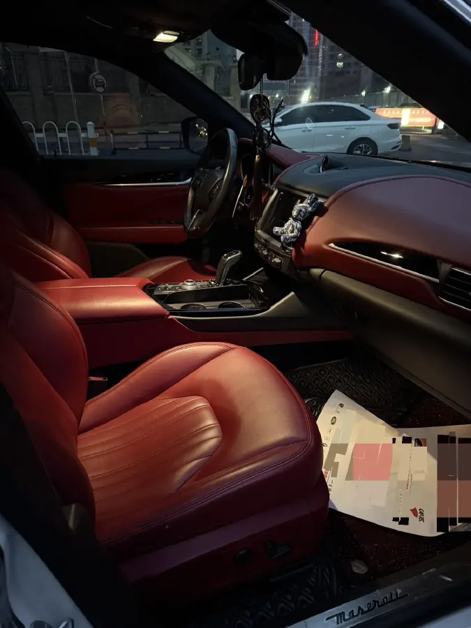 2019 Maserati Levante 3.0T 350HP V6 8AT,autocango,china used car exporter,china ev exporter,chinese used car exporter,chinese used ev exporter