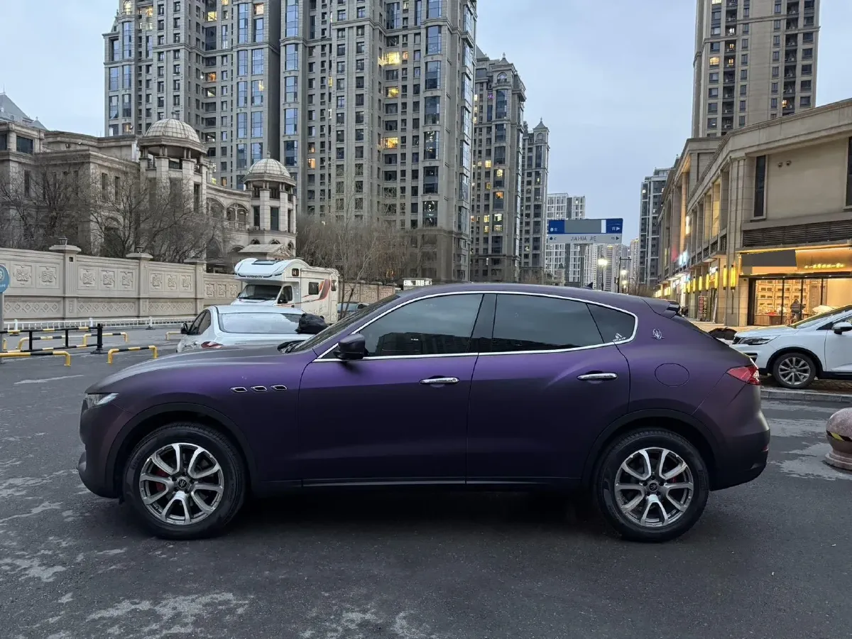 2019 Maserati Levante 3.0T 350HP V6 8AT,autocango,china used car exporter,china ev exporter,chinese used car exporter,chinese used ev exporter