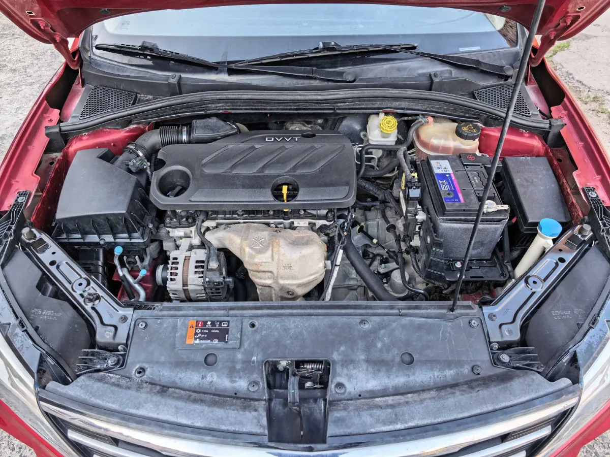 2019 Roewe i5 1.5L 120HP L4 CVT,autocango,china used car exporter,china ev exporter,chinese used car exporter,chinese used ev exporter