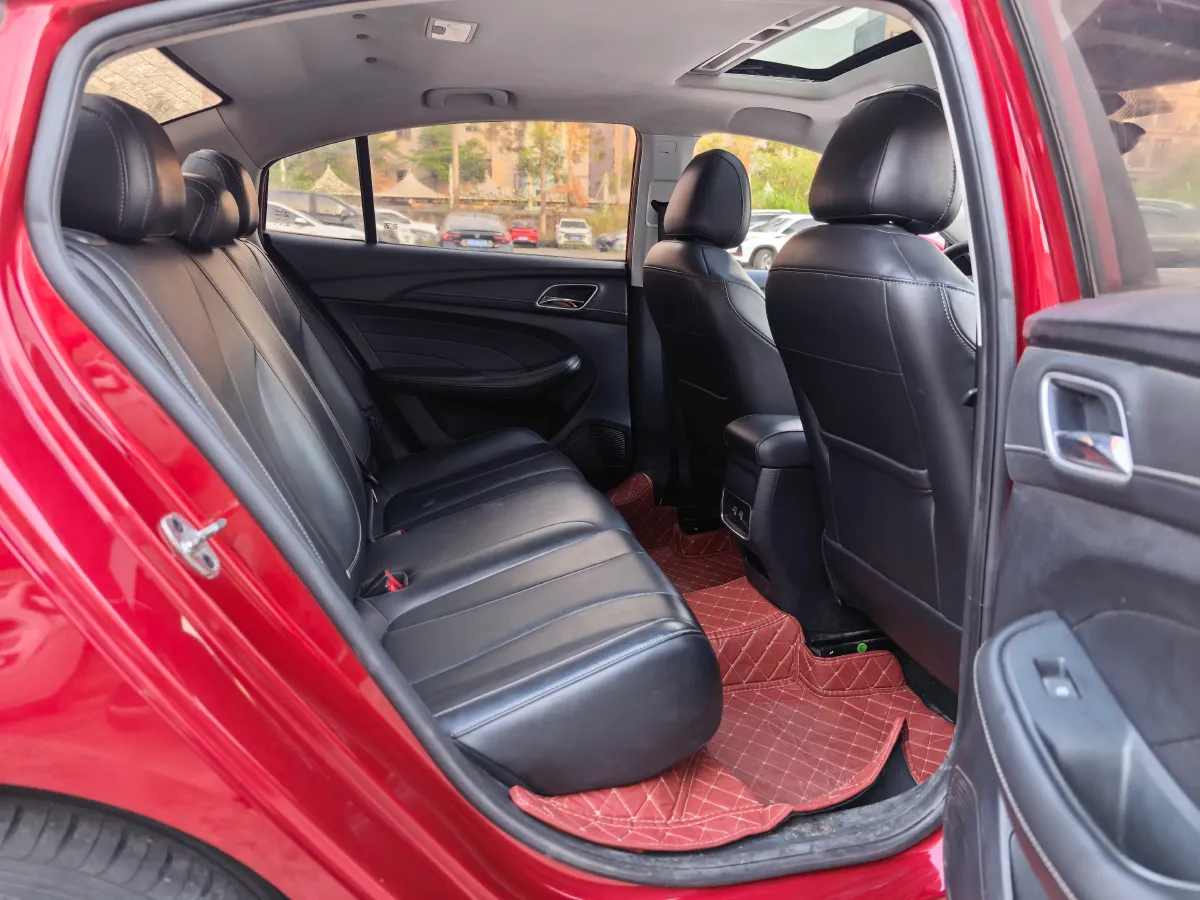 2019 Roewe i5 1.5L 120HP L4 CVT,autocango,china used car exporter,china ev exporter,chinese used car exporter,chinese used ev exporter