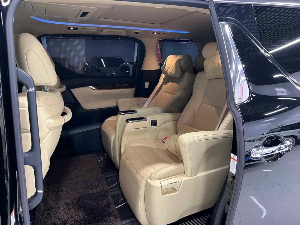 2021 Toyota Alphard 2.5L 117HP L4 E-CVT Hybrid,autocango,china used car exporter,china ev exporter,chinese used car exporter,chinese used ev exporter