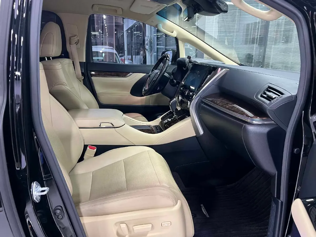 2021 Toyota Alphard 2.5L 117HP L4 E-CVT Hybrid,autocango,china used car exporter,china ev exporter,chinese used car exporter,chinese used ev exporter