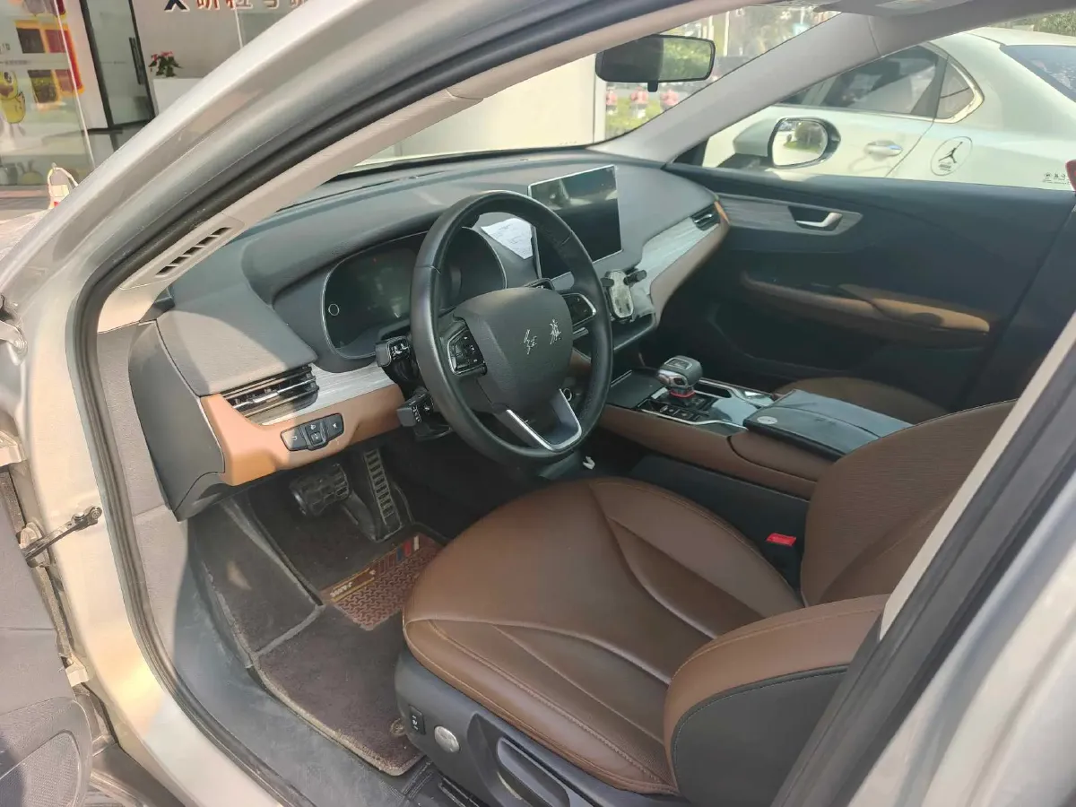 2024 HongQi E-QM5 BEV 72KWH,autocango,china used car exporter,china ev exporter,chinese used car exporter,chinese used ev exporter