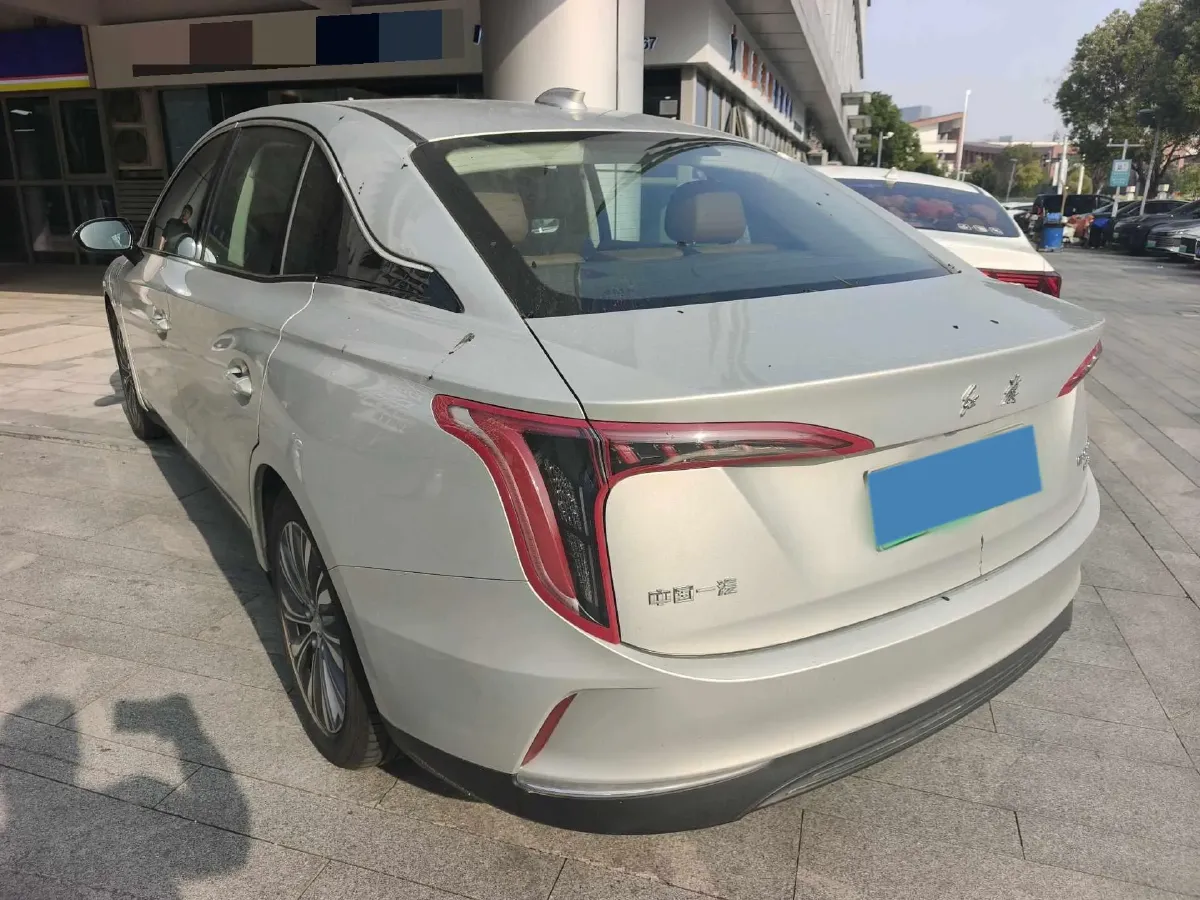 2024 HongQi E-QM5 BEV 72KWH,autocango,china used car exporter,china ev exporter,chinese used car exporter,chinese used ev exporter