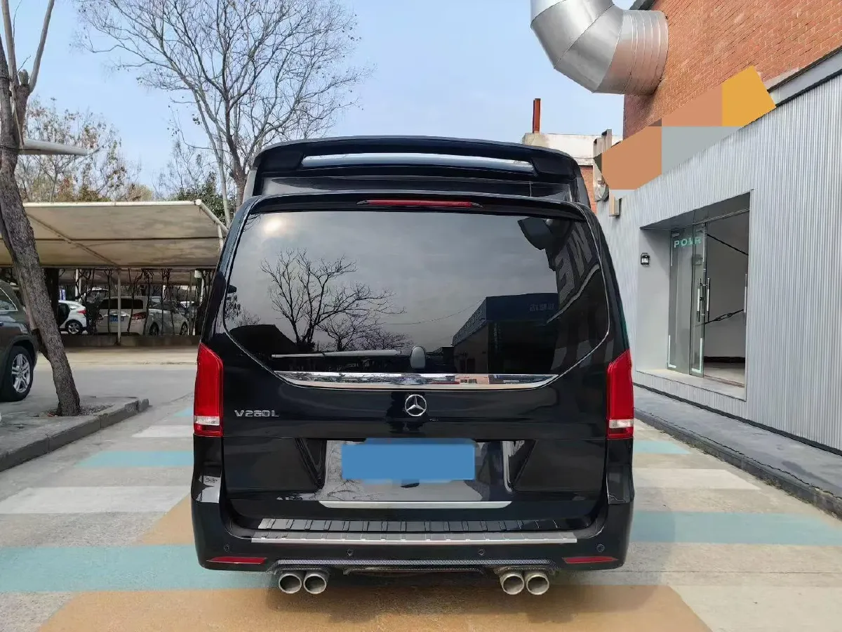 2022 Mercedes-Benz V Class 2.0T 211HP L4 9AT,autocango,china used car exporter,china ev exporter,chinese used car exporter,chinese used ev exporter
