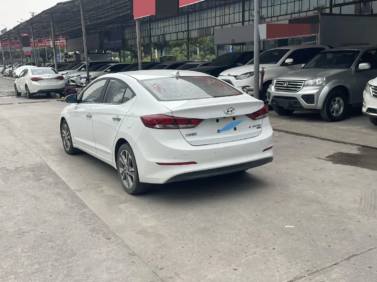 2016 Hyundai Elantra 1.6L 130HP L4 6AT,autocango,china used car exporter,china ev exporter,chinese used car exporter,chinese used ev exporter