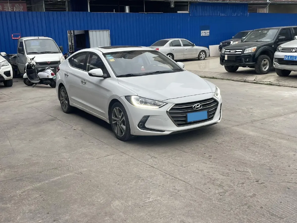 2016 Hyundai Elantra 1.6L 130HP L4 6AT,autocango,china used car exporter,china ev exporter,chinese used car exporter,chinese used ev exporter