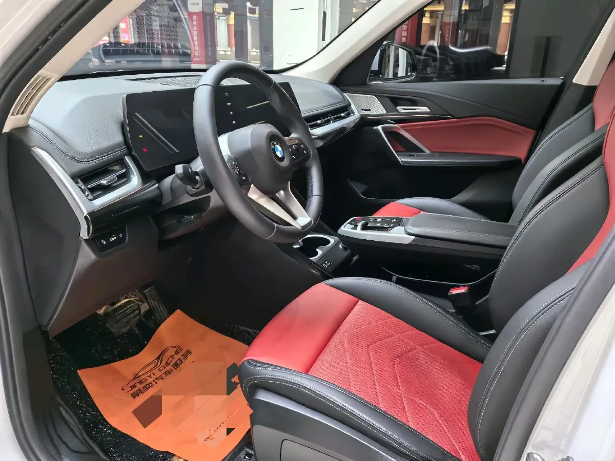 2023 BMW X1 2.0T 204HP L4 7DCT,autocango,china used car exporter,china ev exporter,chinese used car exporter,chinese used ev exporter