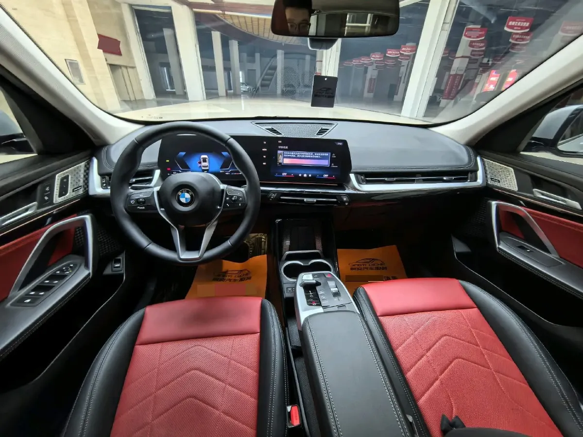 2023 BMW X1 2.0T 204HP L4 7DCT,autocango,china used car exporter,china ev exporter,chinese used car exporter,chinese used ev exporter