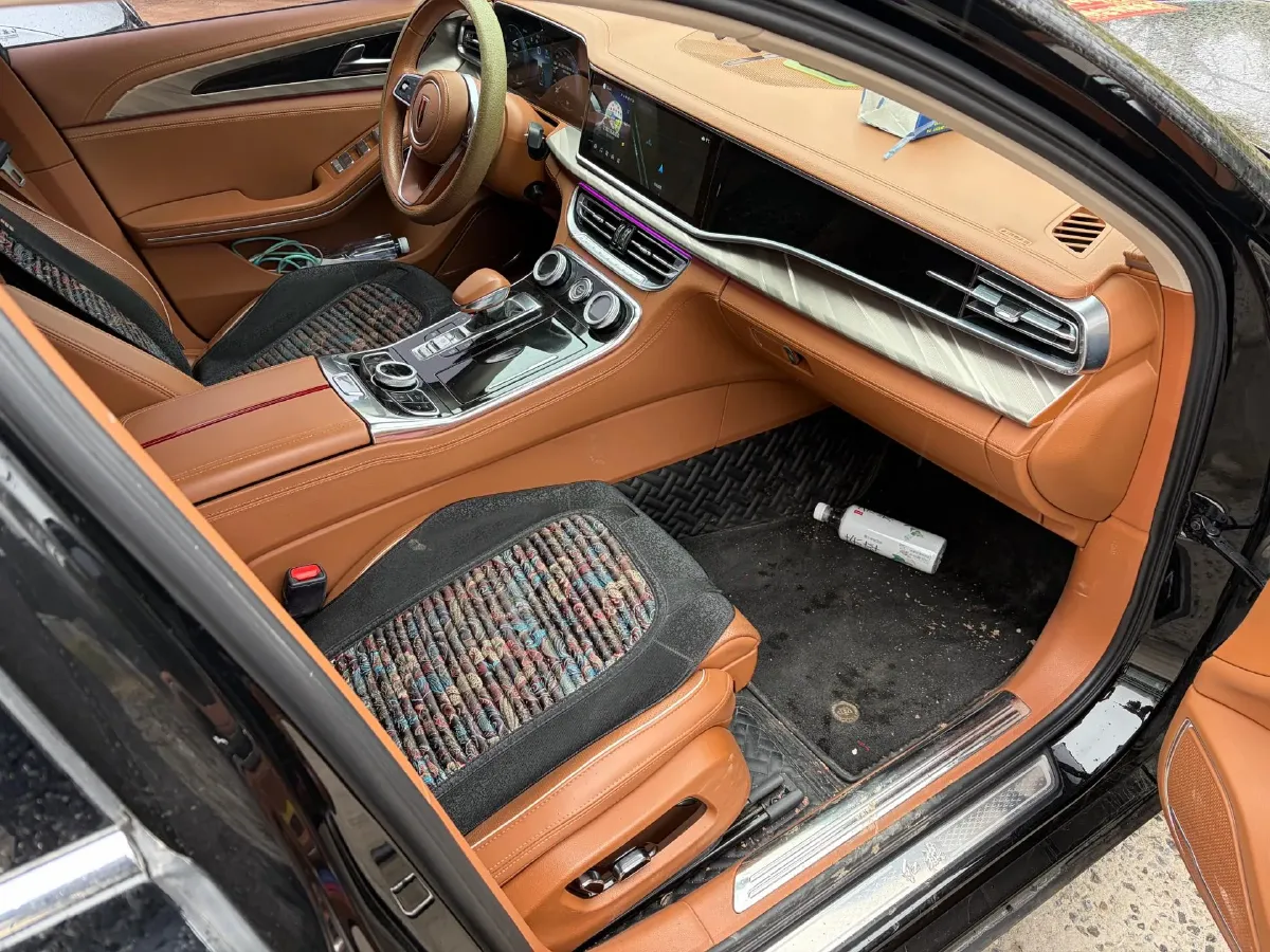 2020 HongQi H9 2.0T 252HP L4 7DCT,autocango,china used car exporter,china ev exporter,chinese used car exporter,chinese used ev exporter