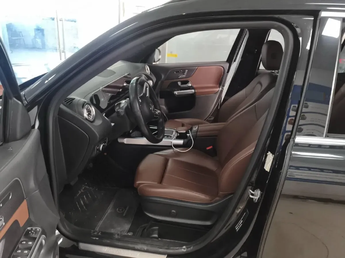 2021 Mercedes-Benz GLB Class 1.3T 163HP L4 7DCT,autocango,china used car exporter,china ev exporter,chinese used car exporter,chinese used ev exporter