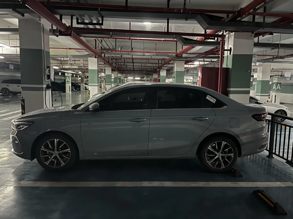 2023 Geely Emgrand 1.5L 127HP L4 CVT,autocango,china used car exporter,china ev exporter,chinese used car exporter,chinese used ev exporter