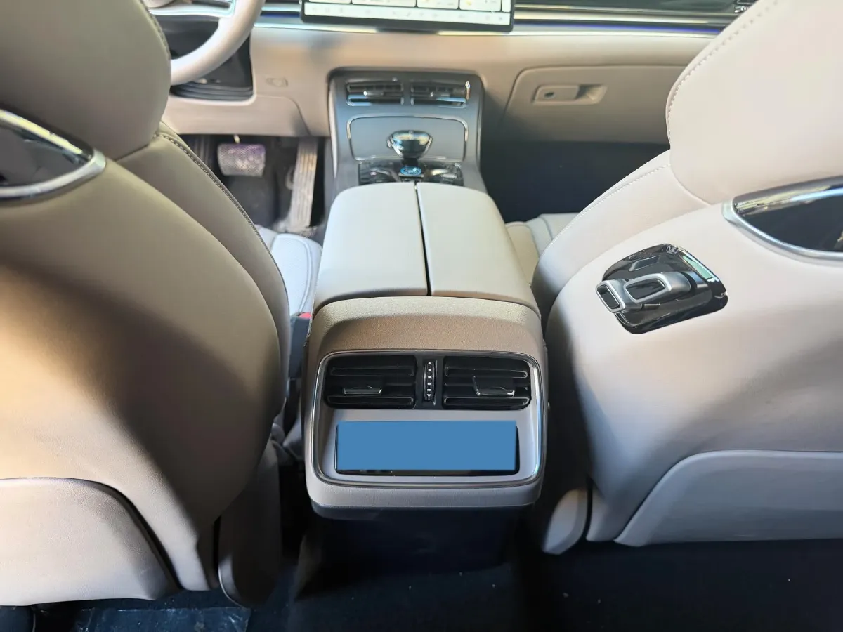 2025 BYD Han 1.5T 156HP L4 E-CVT PHEV,autocango,china used car exporter,china ev exporter,chinese used car exporter,chinese used ev exporter