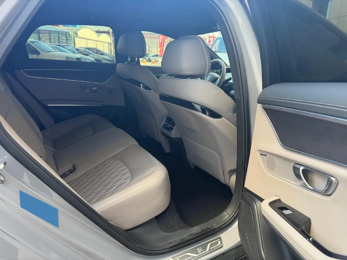 2025 BYD Han 1.5T 156HP L4 E-CVT PHEV,autocango,china used car exporter,china ev exporter,chinese used car exporter,chinese used ev exporter