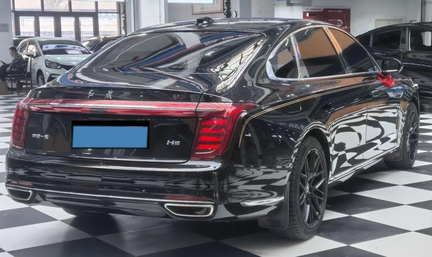 2020 HongQi H9 2.0T 252HP L4 7DCT,autocango,china used car exporter,china ev exporter,chinese used car exporter,chinese used ev exporter