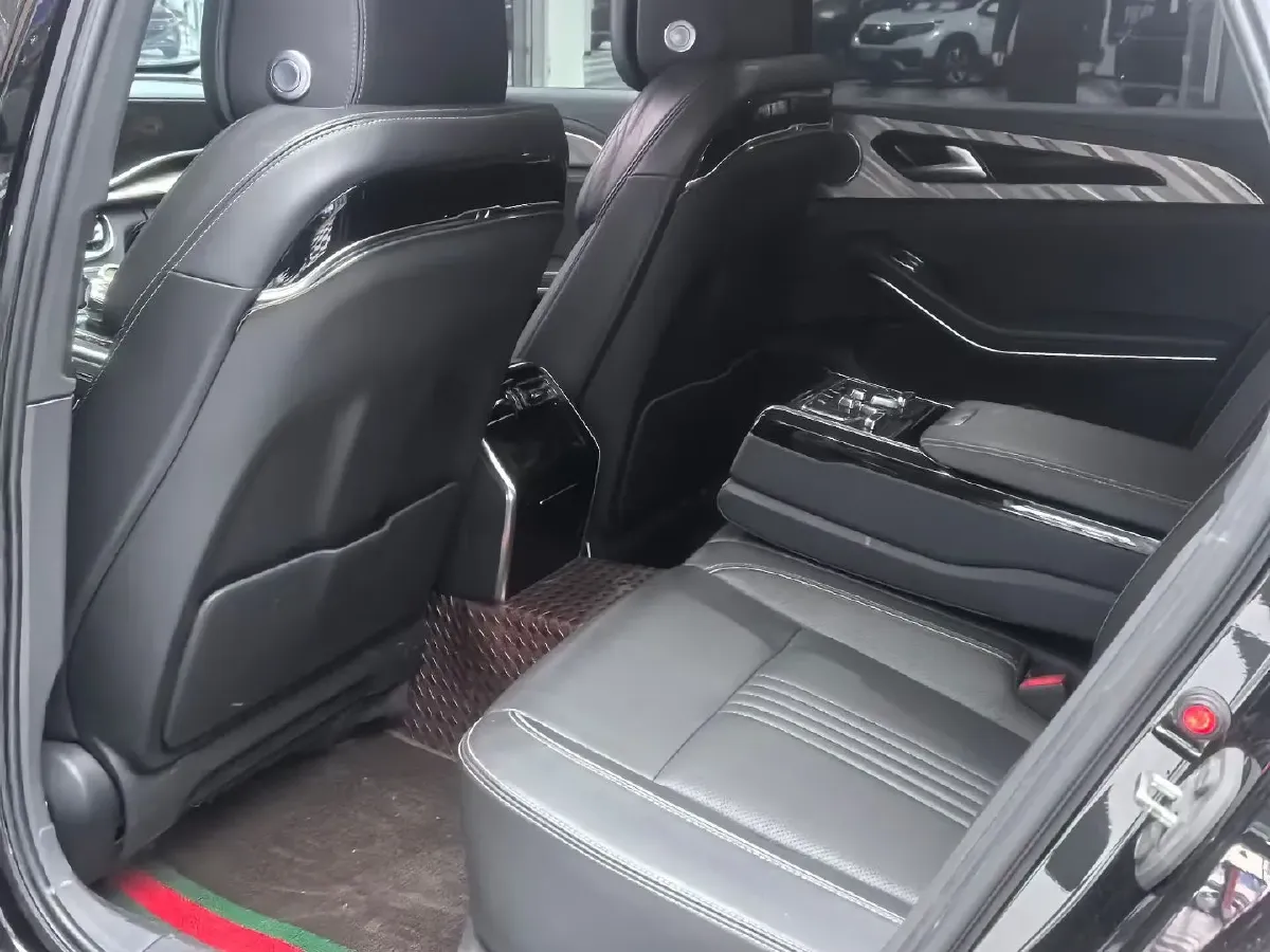 2020 HongQi H9 2.0T 252HP L4 7DCT,autocango,china used car exporter,china ev exporter,chinese used car exporter,chinese used ev exporter