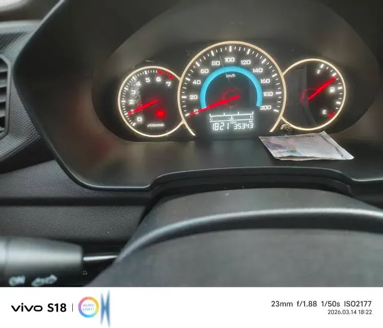 2021 WuLing HongGuang V 1.5L 99HP L4 6MT,autocango,china used car exporter,china ev exporter,chinese used car exporter,chinese used ev exporter