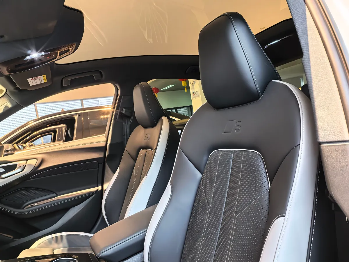 2026 Audi A5L 2.0T 170HP L4 7DCT,autocango,china used car exporter,china ev exporter,chinese used car exporter,chinese used ev exporter