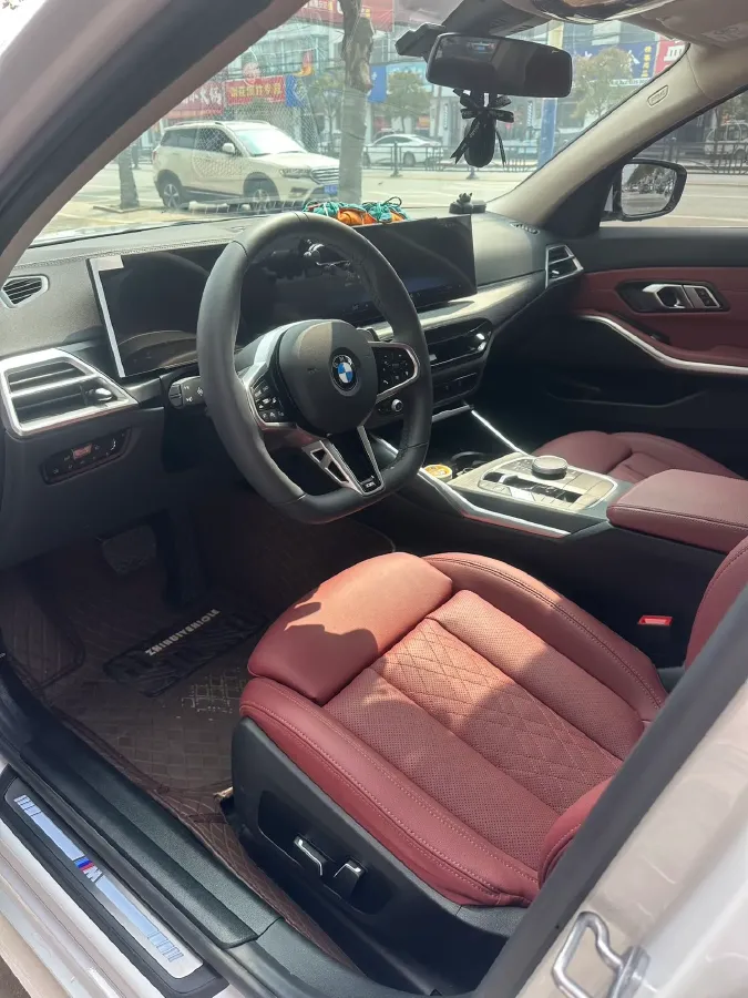 2025 BMW 3 Series 2.0T 184HP L4 8AT,autocango,china used car exporter,china ev exporter,chinese used car exporter,chinese used ev exporter