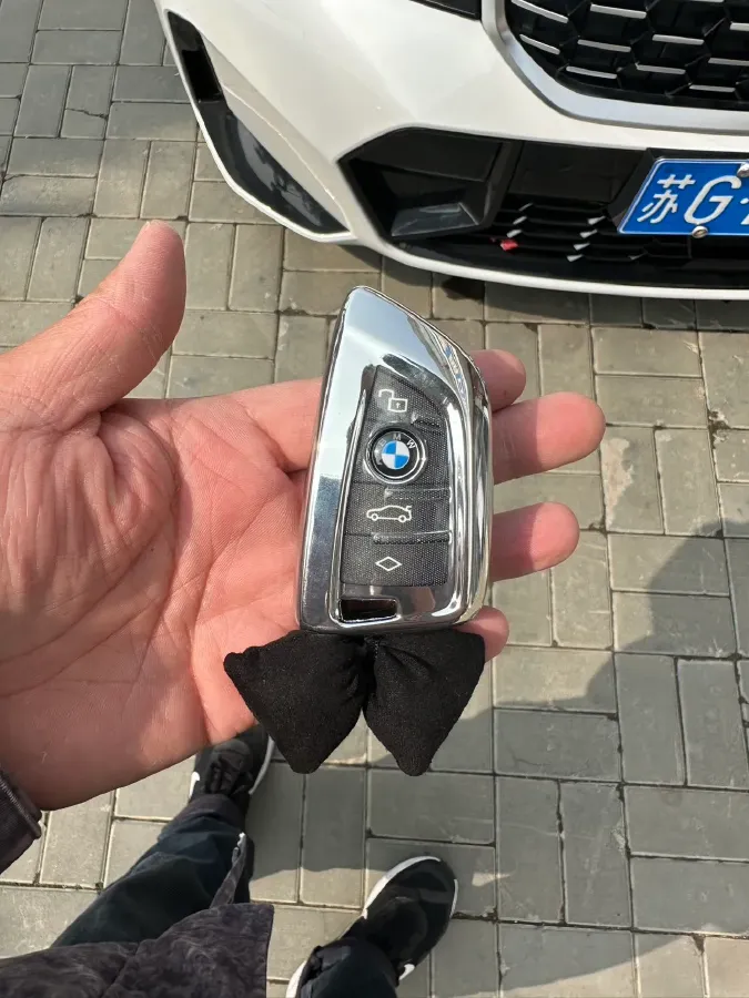 2025 BMW 3 Series 2.0T 184HP L4 8AT,autocango,china used car exporter,china ev exporter,chinese used car exporter,chinese used ev exporter