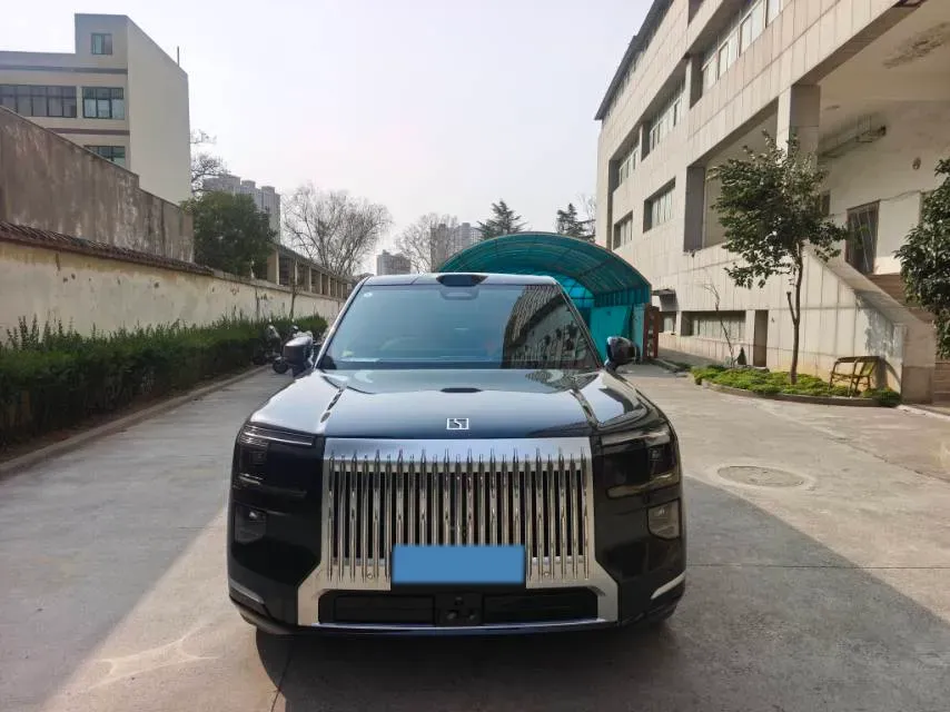 2025 Zeekr 9X 2.0T 279HP L4 1DHT PHEV,autocango,china used car exporter,china ev exporter,chinese used car exporter,chinese used ev exporter