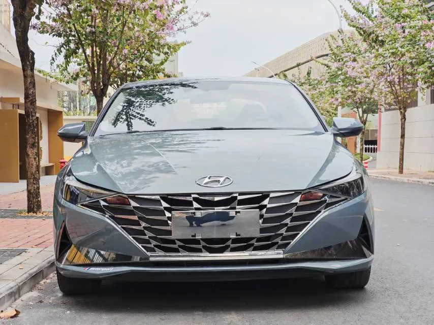 2021 Hyundai Elantra 1.5L 115HP L4 CVT,autocango,china used car exporter,china ev exporter,chinese used car exporter,chinese used ev exporter