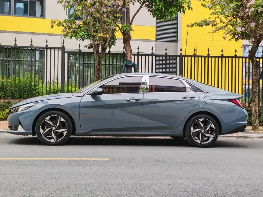 2021 Hyundai Elantra 1.5L 115HP L4 CVT,autocango,china used car exporter,china ev exporter,chinese used car exporter,chinese used ev exporter