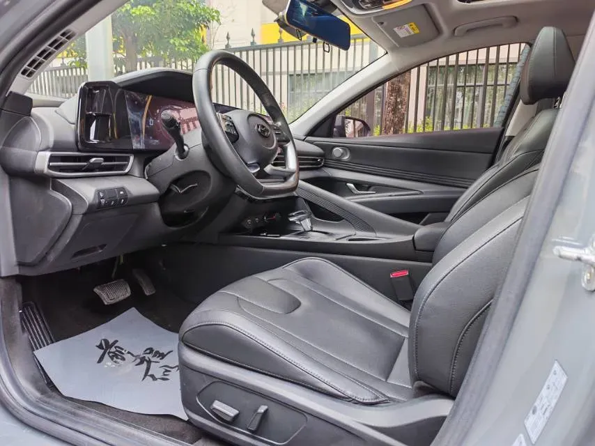 2021 Hyundai Elantra 1.5L 115HP L4 CVT,autocango,china used car exporter,china ev exporter,chinese used car exporter,chinese used ev exporter