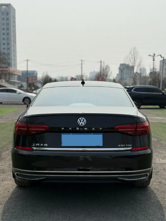 2020 Volkswagen Passat 2.0T 186HP L4 7DCT,autocango,china used car exporter,china ev exporter,chinese used car exporter,chinese used ev exporter
