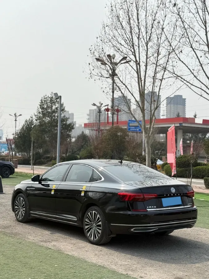 2020 Volkswagen Passat 2.0T 186HP L4 7DCT,autocango,china used car exporter,china ev exporter,chinese used car exporter,chinese used ev exporter
