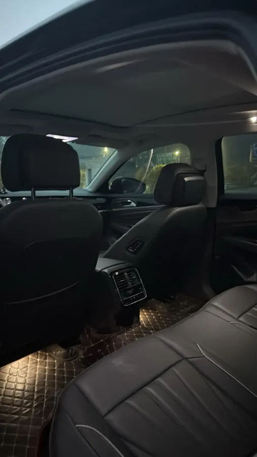 2024 Volkswagen Passat 2.0T 186HP L4 7DCT,autocango,china used car exporter,china ev exporter,chinese used car exporter,chinese used ev exporter