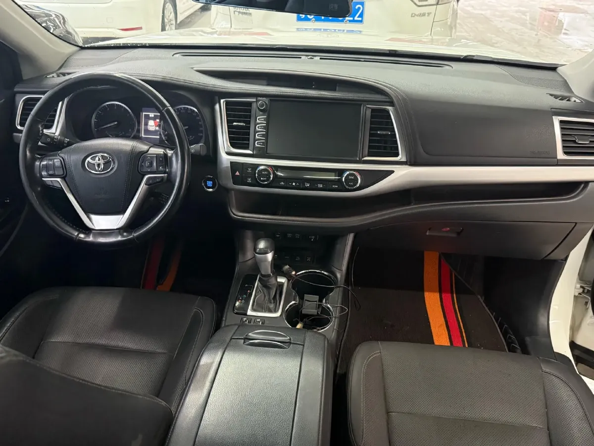 2018 Toyota Highlander 2.0T 220HP L4 6AT,autocango,china used car exporter,china ev exporter,chinese used car exporter,chinese used ev exporter