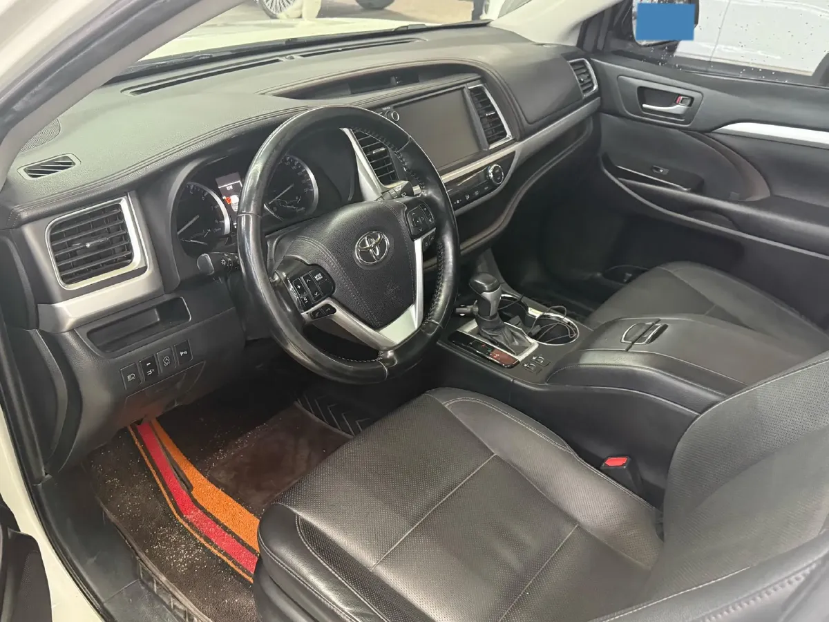 2018 Toyota Highlander 2.0T 220HP L4 6AT,autocango,china used car exporter,china ev exporter,chinese used car exporter,chinese used ev exporter