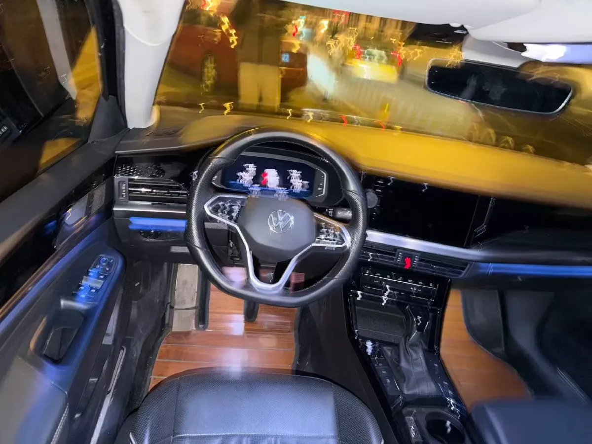 2023 Volkswagen Passat 2.0T 186HP L4 7DCT,autocango,china used car exporter,china ev exporter,chinese used car exporter,chinese used ev exporter